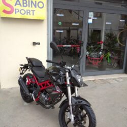 Moto Benelli BN 125