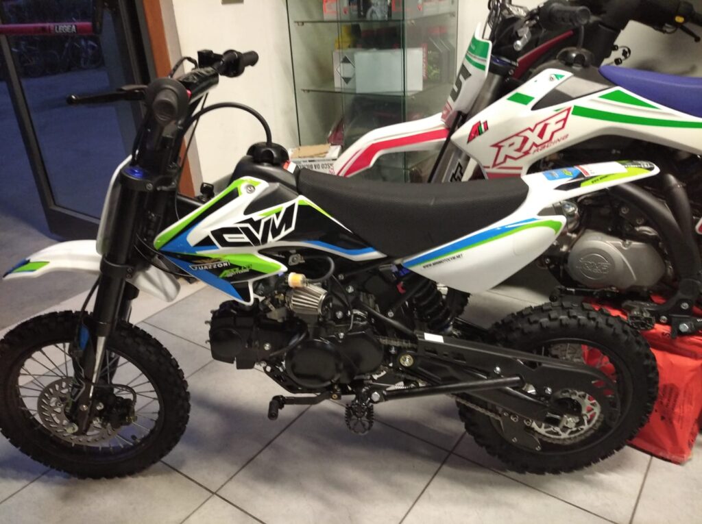 Pit bike Apollo 125 ruota 14/12, forcella a stile roves