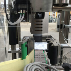 Etichettatrice Lineare Timbro Lotto Capsulatrice