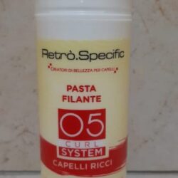 Crema modellante per capelli ricci