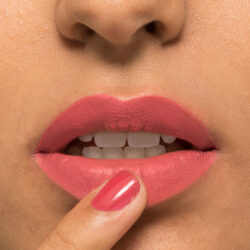 Rossetto Liquido Matte – All Day 65 Nee