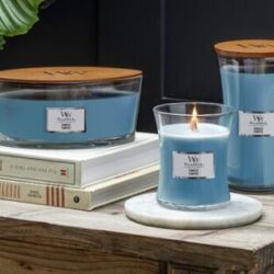 candela profumata Woodwick Blue Java Banana