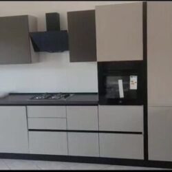 Cucina moderna bicolore