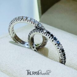 Anelli Eternity con Diamanti Neri e Bianchi